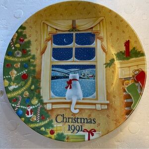 A Christmas Window Collector Plate 1991 Vintage